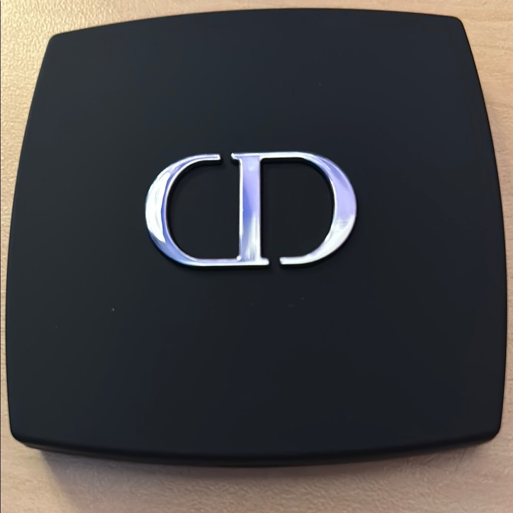 CHRISTIAN DIOR BEAUTE COMPACT MIRROR